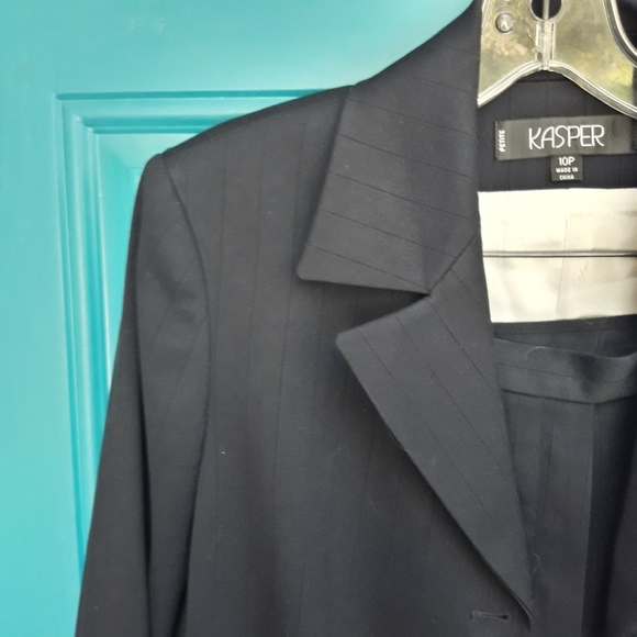 Blazer Jacket and Matching Pants Basic Black Single Breasted Classic Womens Suit - Picture 5 of 6